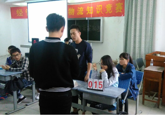 选手答题瞬间